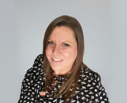 Lisa Whitby Headshot
